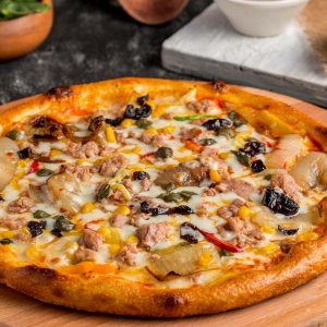 Ton balıklı Pizza